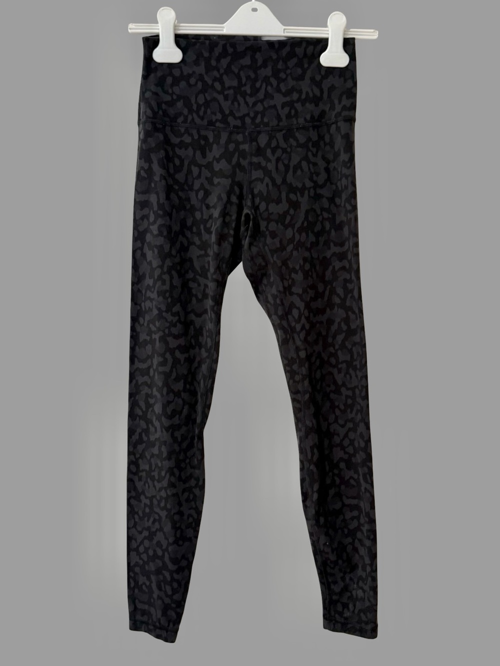 Lululemon Gray/black Animal Print High Waist Leggings US6